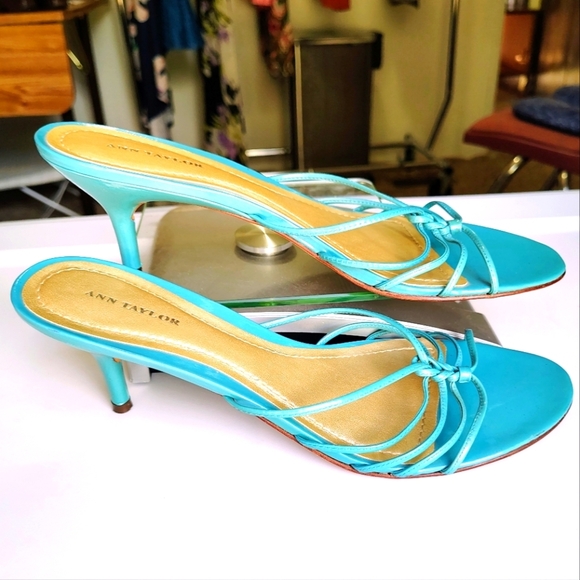 Ann Taylor women's leather strappy stiletto heel sandals,slip-on Turquoise 8.5M, - Picture 3 of 17